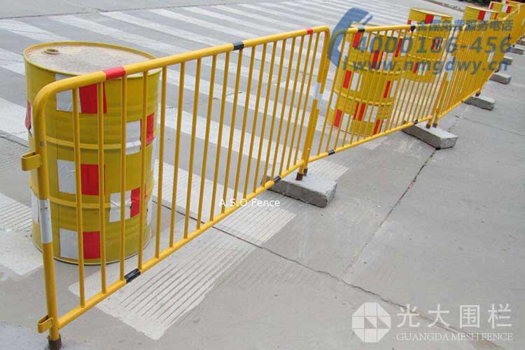 光大铁马护栏(图1)